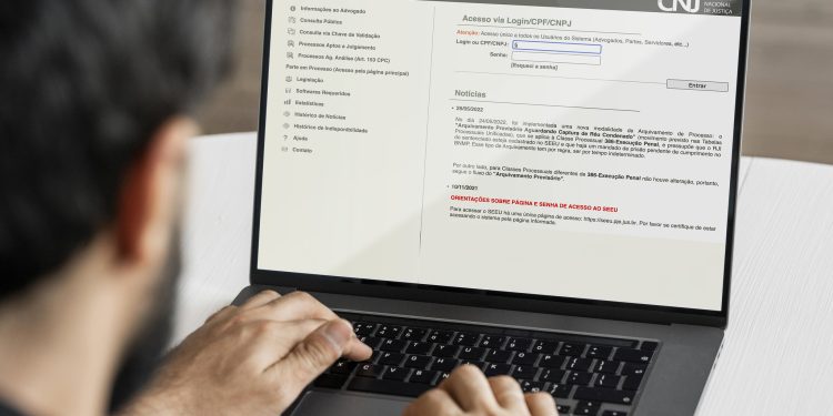 CURSO DE FORMAÇÃO DO SEEU É DISPONIBILIZADO PARA OFICIAIS DE JUSTIÇA E DEMAIS USUÁRIOS EM AMBIENTE VIRTUAL DO CNJ