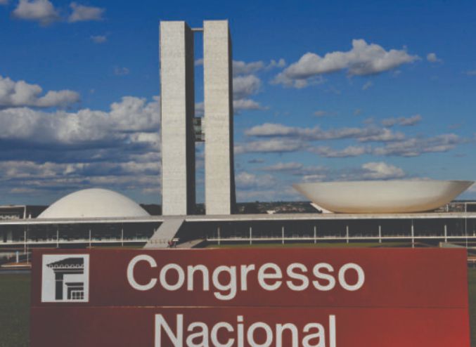 Congresso Nacional adia para próxima semana sessão que analisaria 16 Vetos  Presidenciais - Anoreg-PR