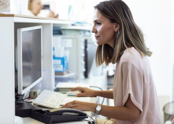 CNJ AMPLIA PARTICIPAÇÃO FEMININA EM ATIVIDADES ADMINISTRATIVAS DA JUSTIÇA SOB A PERSPECTIVA DE RAÇA E ETNIA