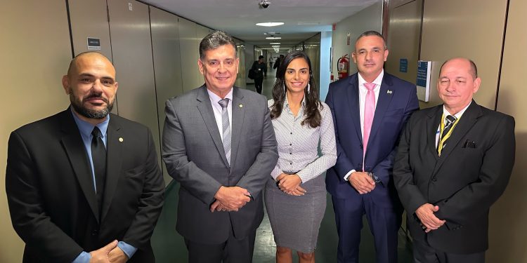 COMISSÃO DE SEGURANÇA PÚBLICA DA CÂMARA APROVA PL 641/23 COM A INCLUSÃO DOS OFICIAIS DE JUSTIÇA NA ISENÇÃO TRIBUTÁRIA