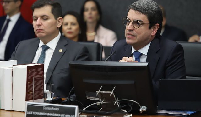 RELATOR APRESENTA AO PLENÁRIO DO CNJ MINUTA DE RESOLUÇÃO QUE REGULA USO DA IA NO JUDICIÁRIO