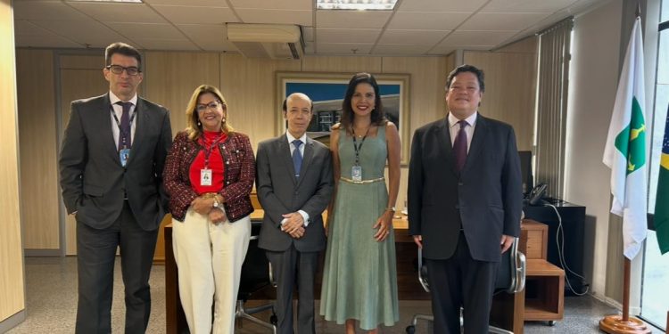 AOJUS/DFTO SE REÚNE COM A CORREGEDORIA DO TJDFT EM AGRADECIMENTO PELA AMPLIAÇÃO DO PRAZO PARA CUMPRIMENTO DOS MANDADOS ORDINÁRIOS