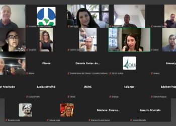 ASSEMBLEIA DA AOJUS APROVA AJUIZAMENTO DE AÇÃO EM DEFESA DO ABONO DE PERMANÊNCIA E REAJUSTE DA MENSALIDADE ASSOCIATIVA