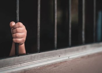 OFICIAL DE JUSTIÇA É MANTIDO EM CÁRCERE PRIVADO DURANTE CUMPRIMENTO DE MANDADO NO RIO GRANDE DO SUL