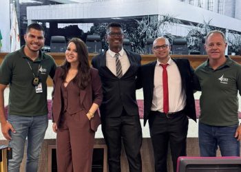 AOJUS-DFTO ACOMPANHA POSSE DE NOVOS OFICIAIS DE JUSTIÇA DO TJDFT E REFORÇA PAUTAS DO SEGMENTO EM REUNIÕES INSTITUCIONAIS